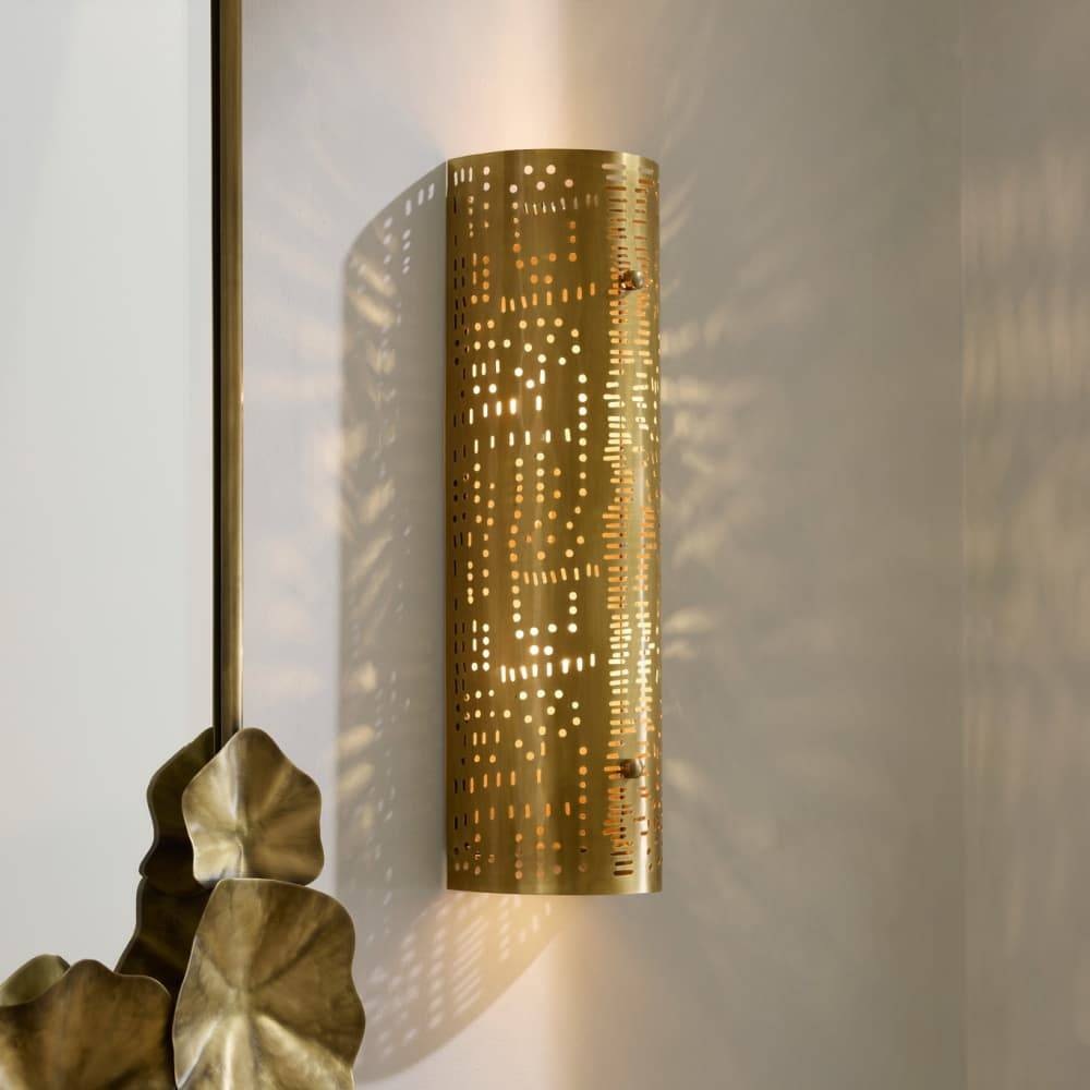 Jarrett Wall Sconce DWI24 room scene