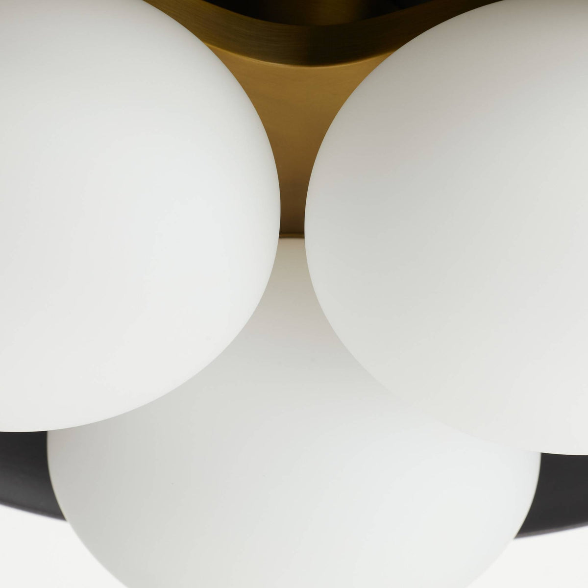 Glaze Large Flush Mount GADFC02 detail view