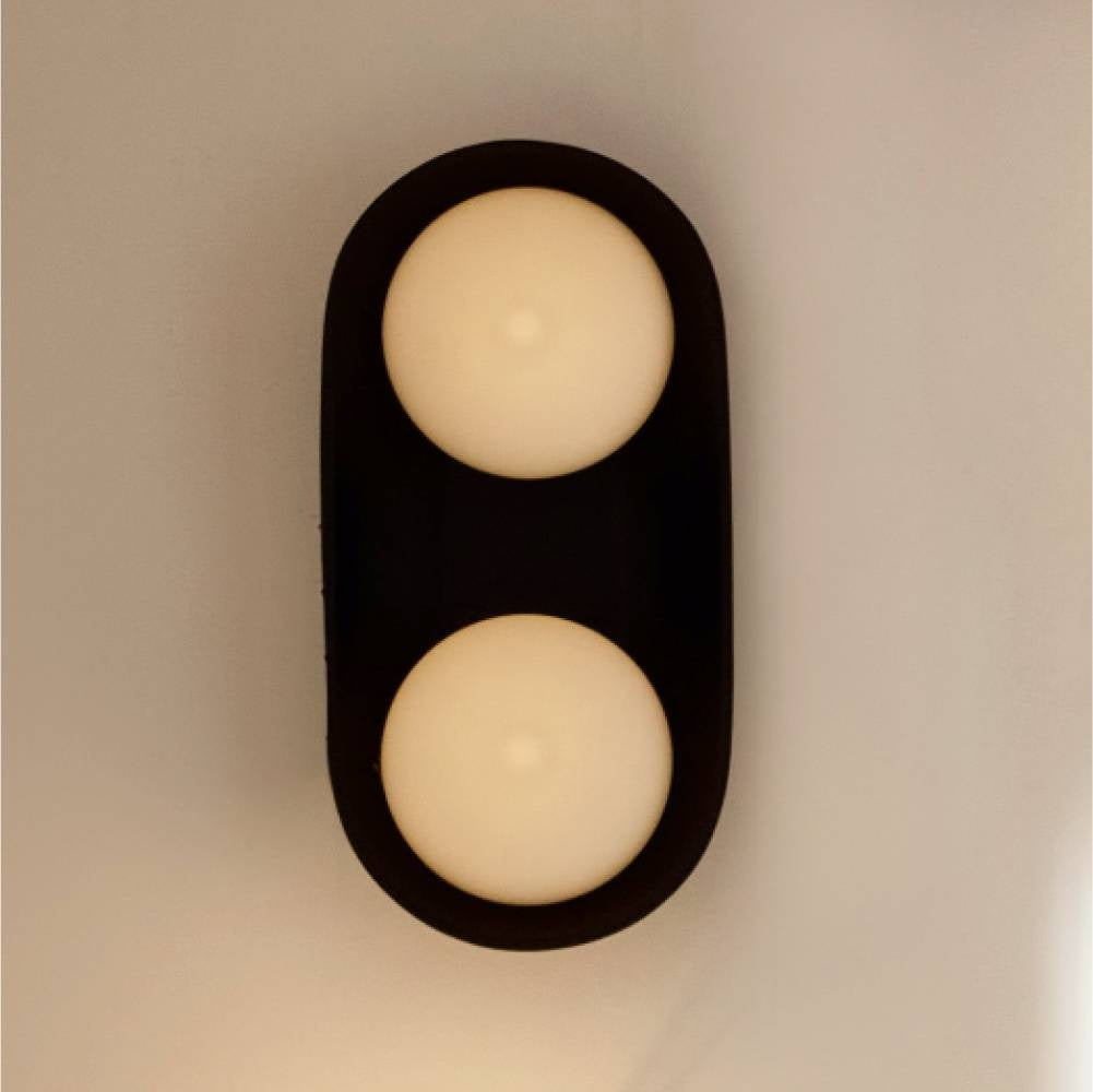 Glaze Large Wall Sconce GADWC02 room scene
