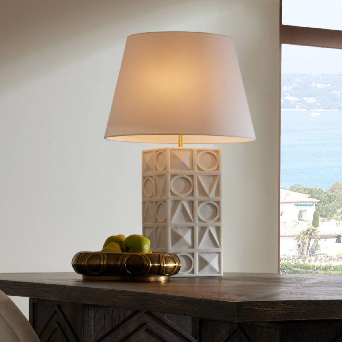 Empire Table Lamp GKPTC02-SH019 room scene