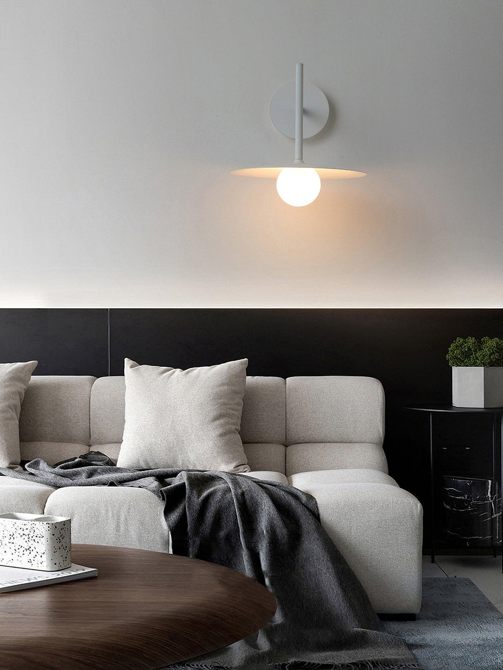 Gea Iron Wall Lamp