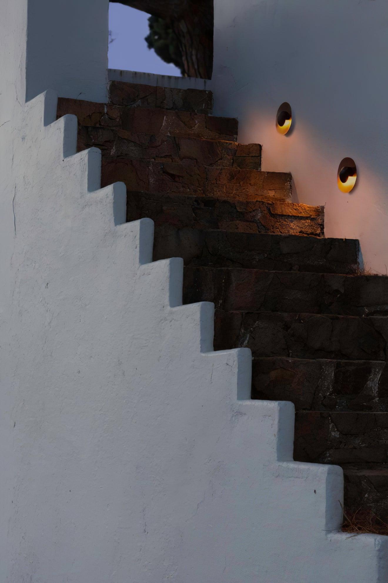 Simplicity Glow Plug-in Wall Light