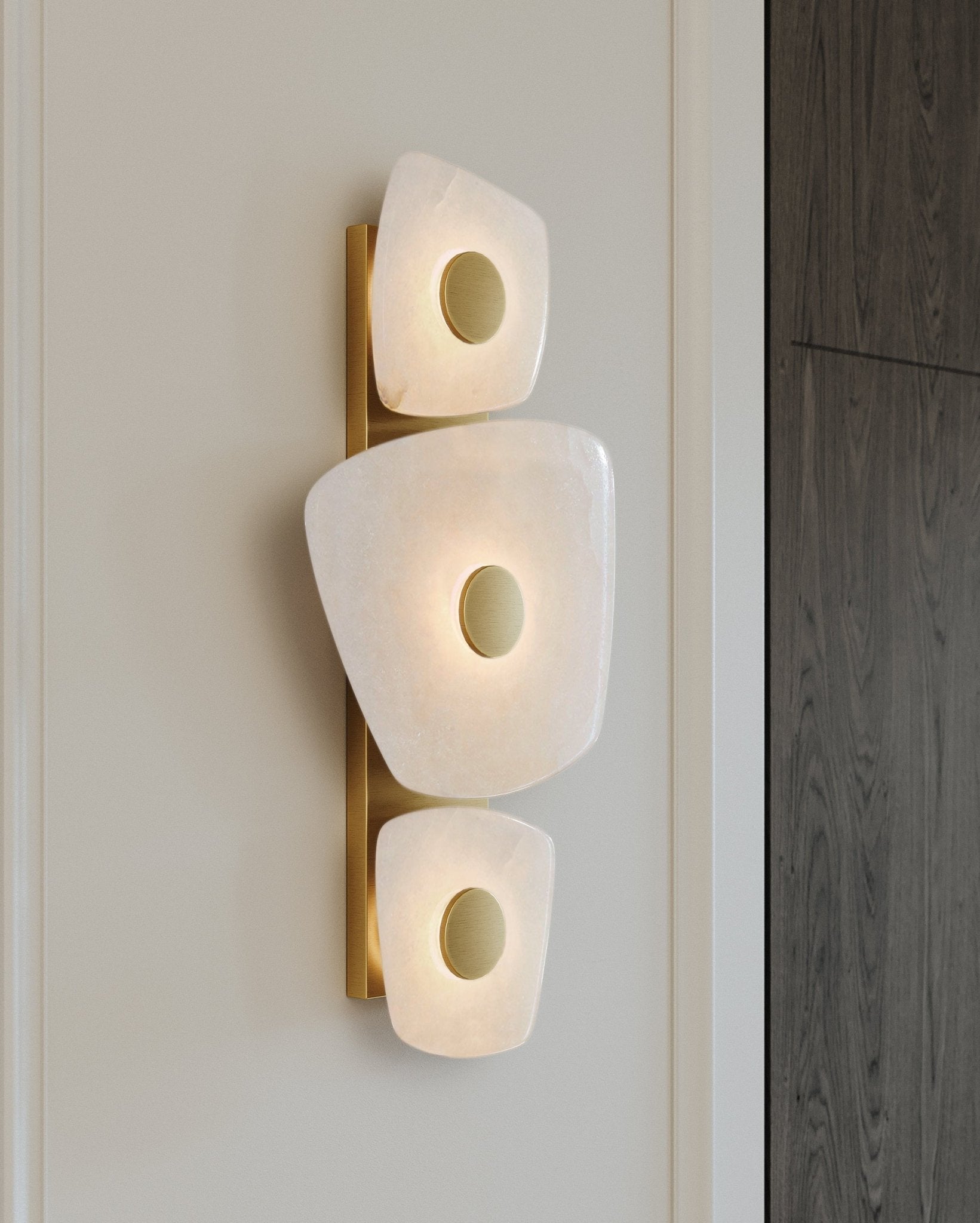 Holmdel Wall Lamp
