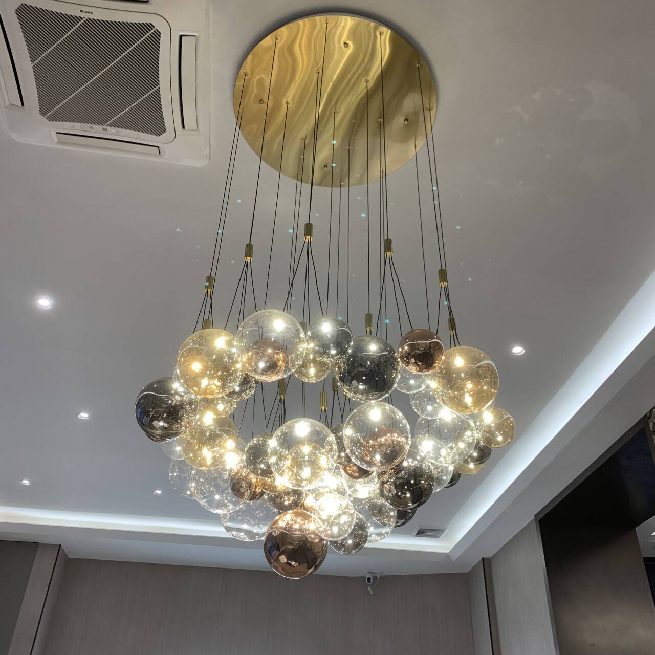 Italian Creative Glass Bubble Ball Chandelier for Living / dining Room / kitchen Island