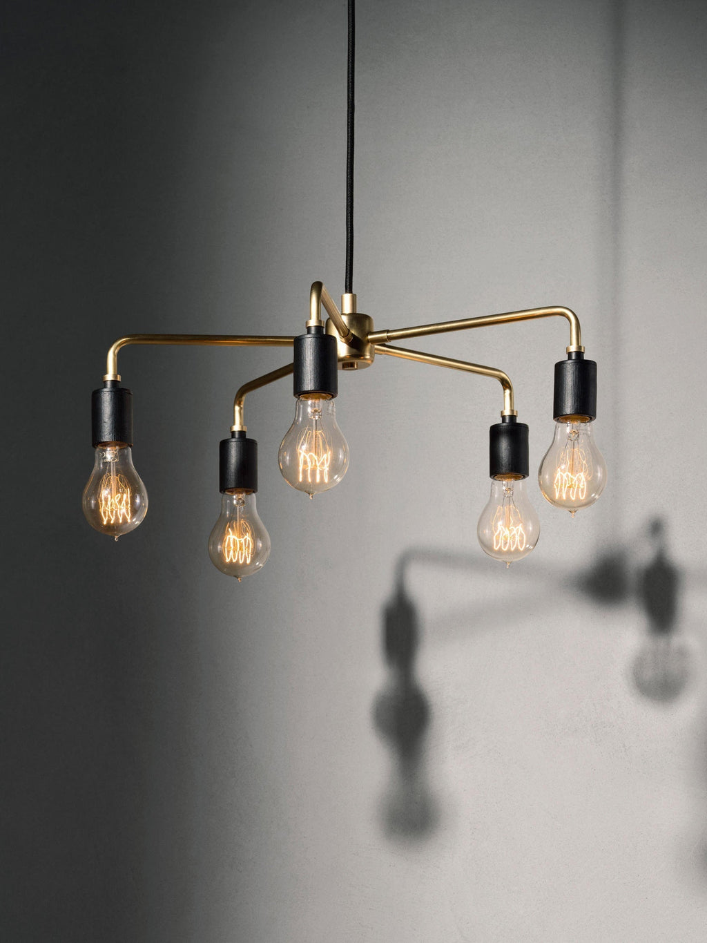Leonard Chandelier
