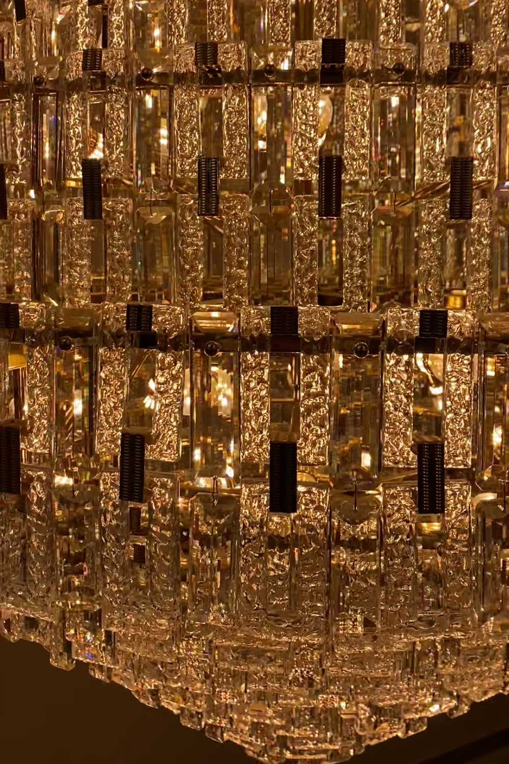 Oversized Multi-Layers Honeycomb Luxury Crystal Chandelier in Gold Finish for Big
