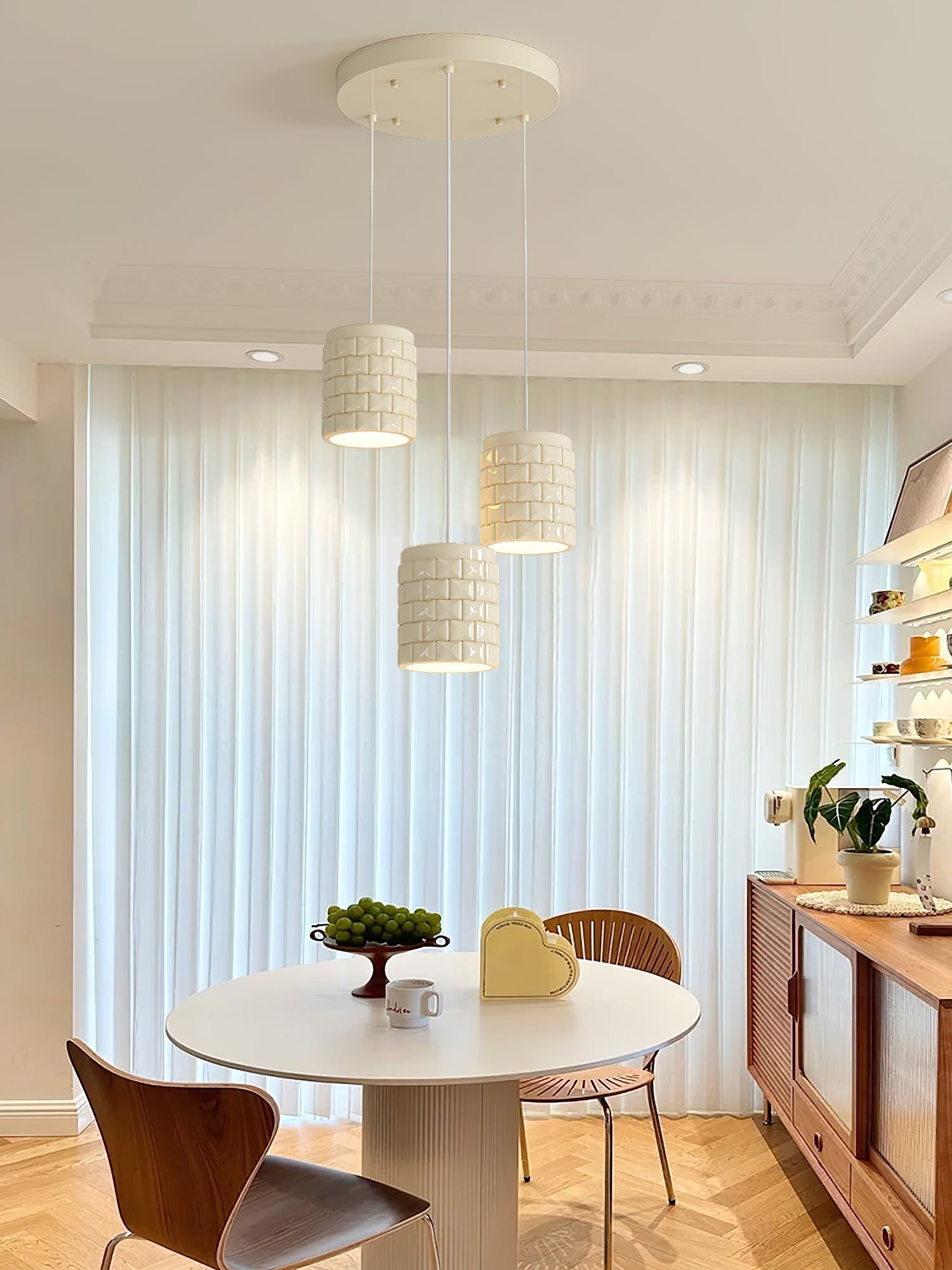 Lysne Girl Pendant Lamp