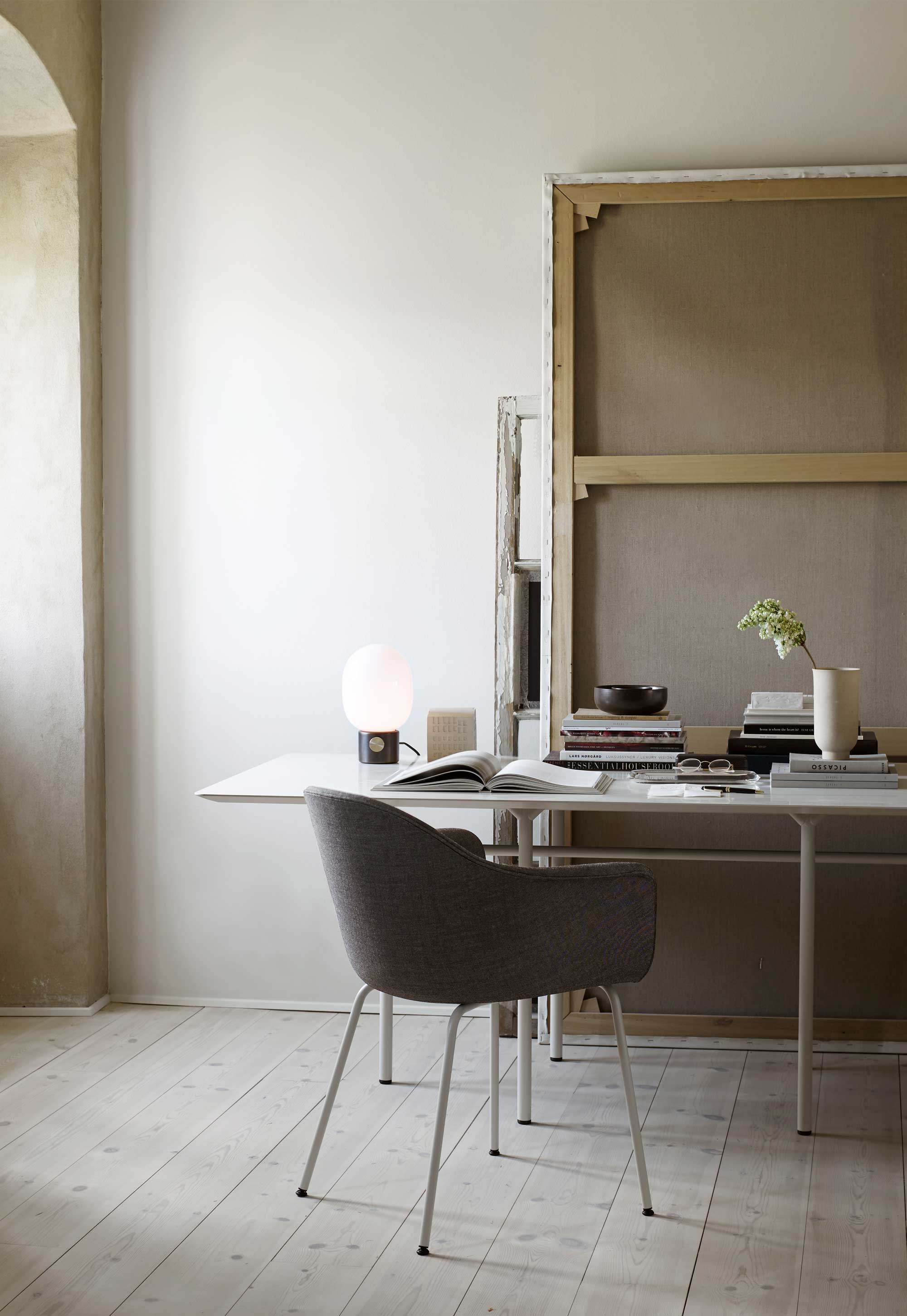 Marble Audio Table Lamp