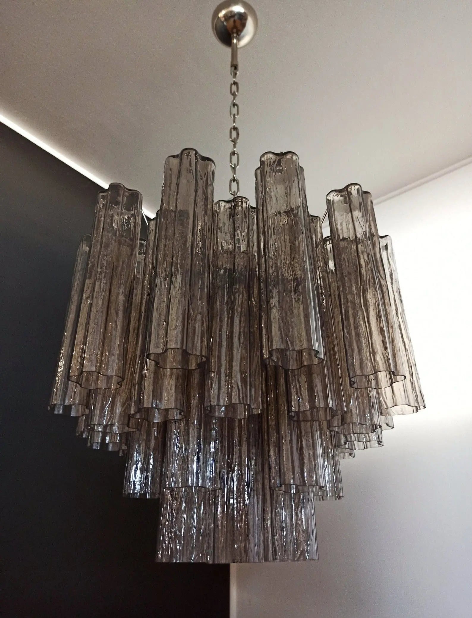 Murano Glass Chandelier – 36 Tubes – Smoked