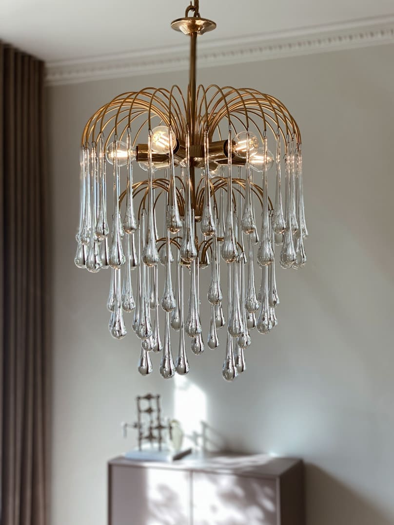 Vintage – Murano Glass Chandelier – Teardrop – 68 Drops – Clear