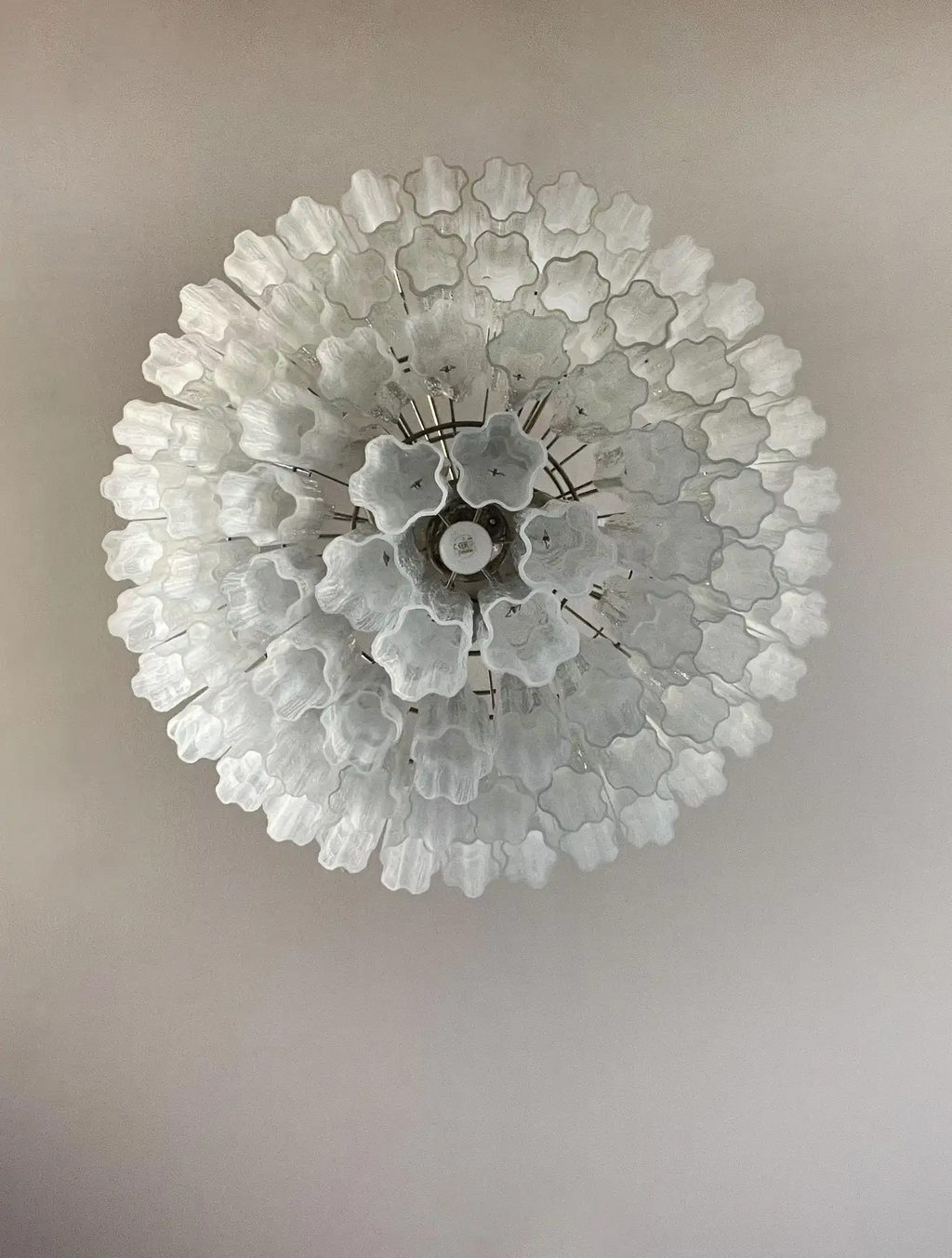 Murano Glass Chandelier – 78 Tubes – Alabaster White