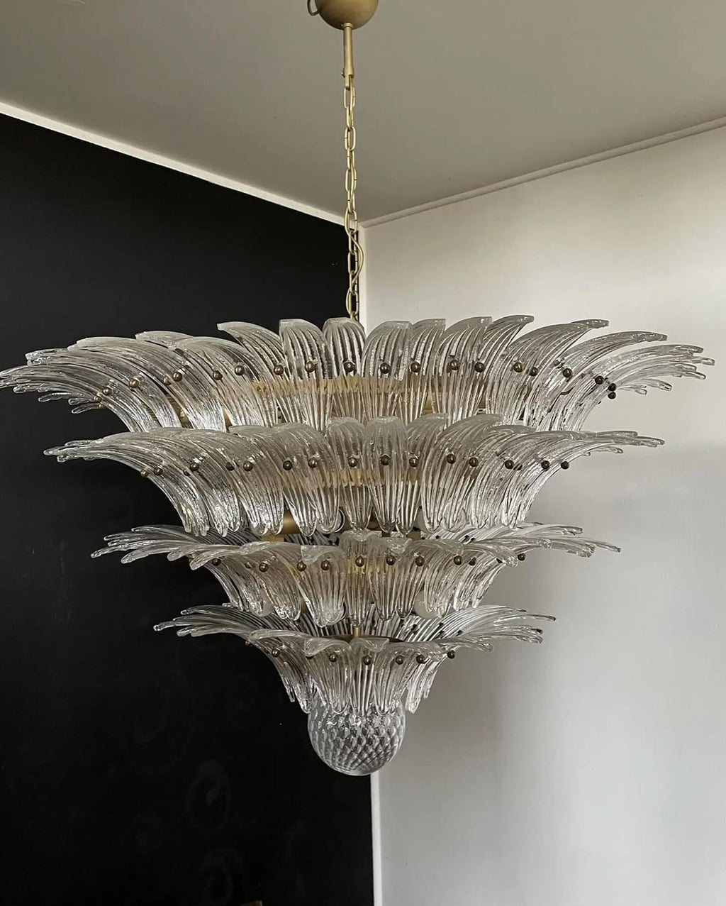 Murano Chandelier – Palmette – 163 Glasses – Smoked