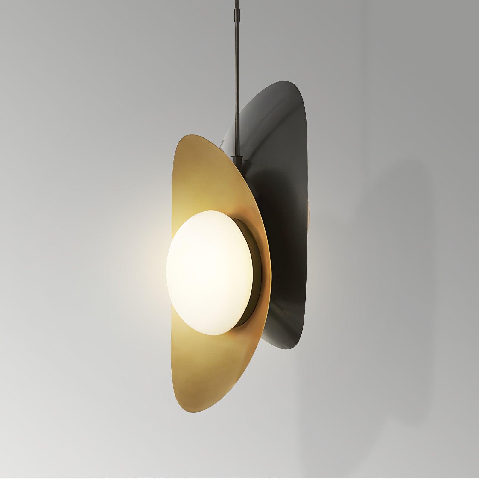 Golden Petal Pendant Lamp