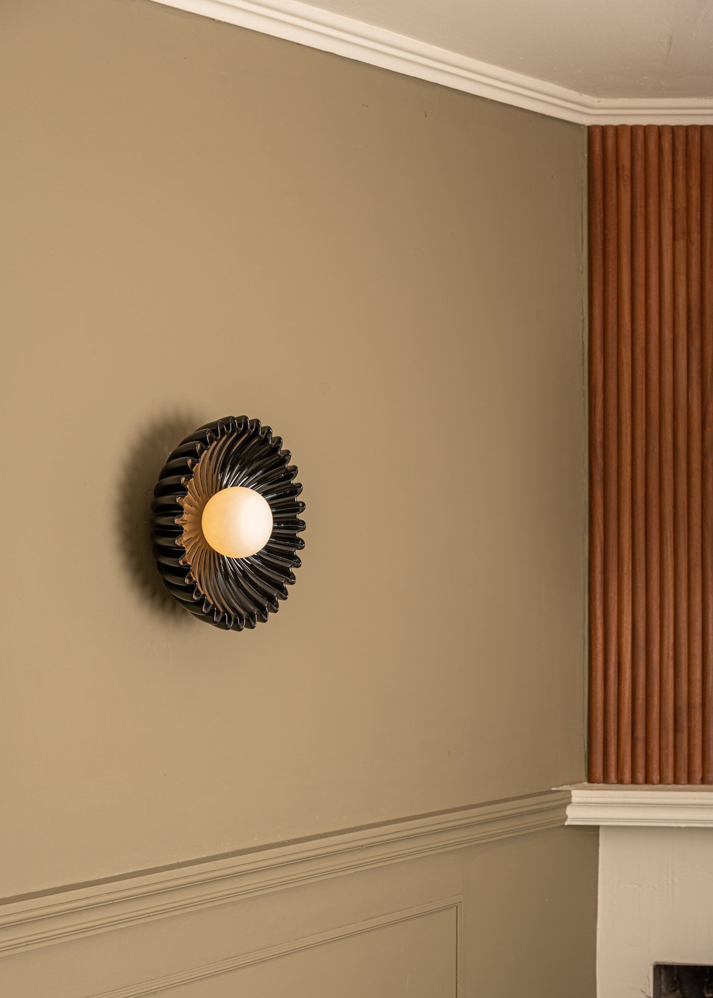 Ostro Marble Wall Lamp