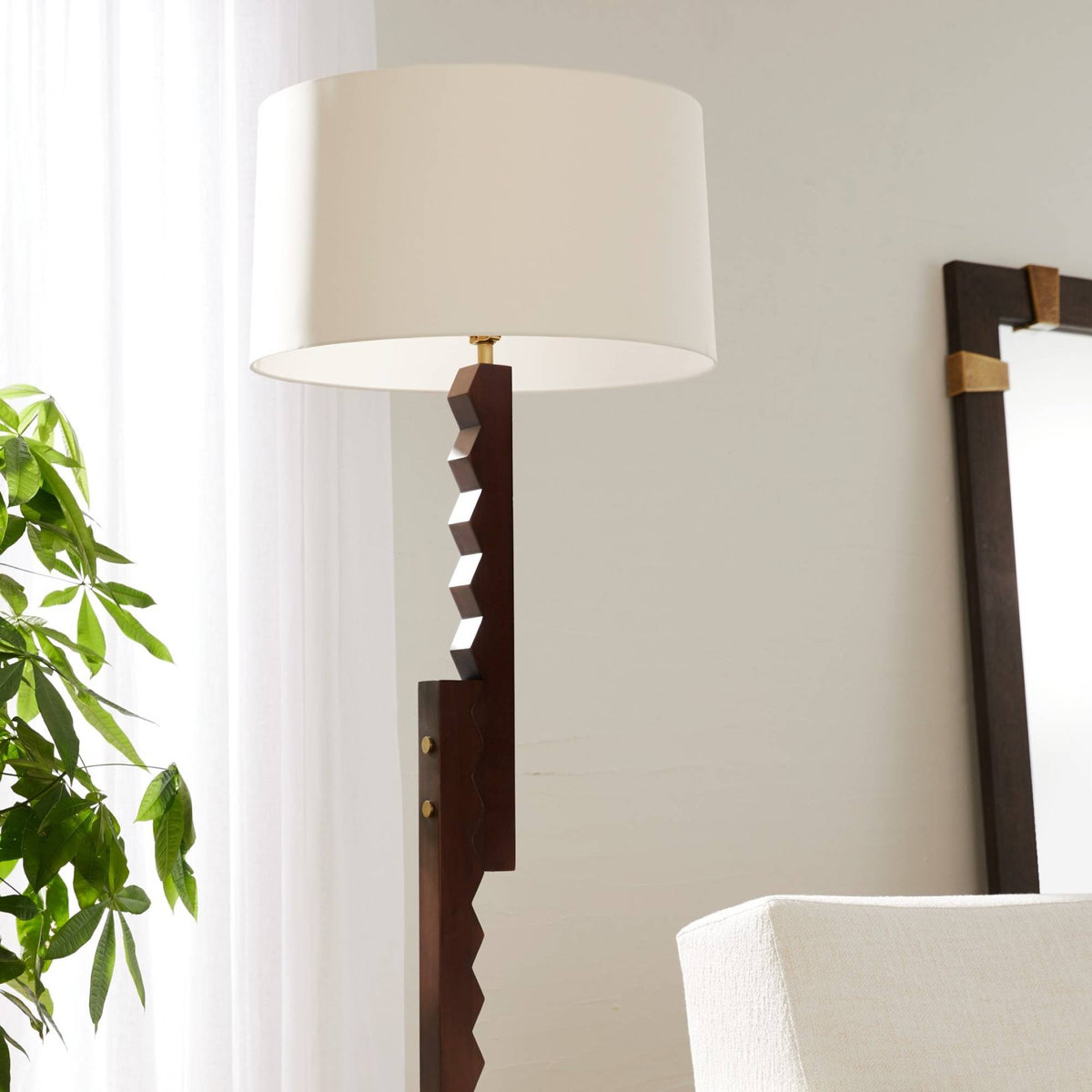 Elvis Floor Lamp PFI12-769 room scene