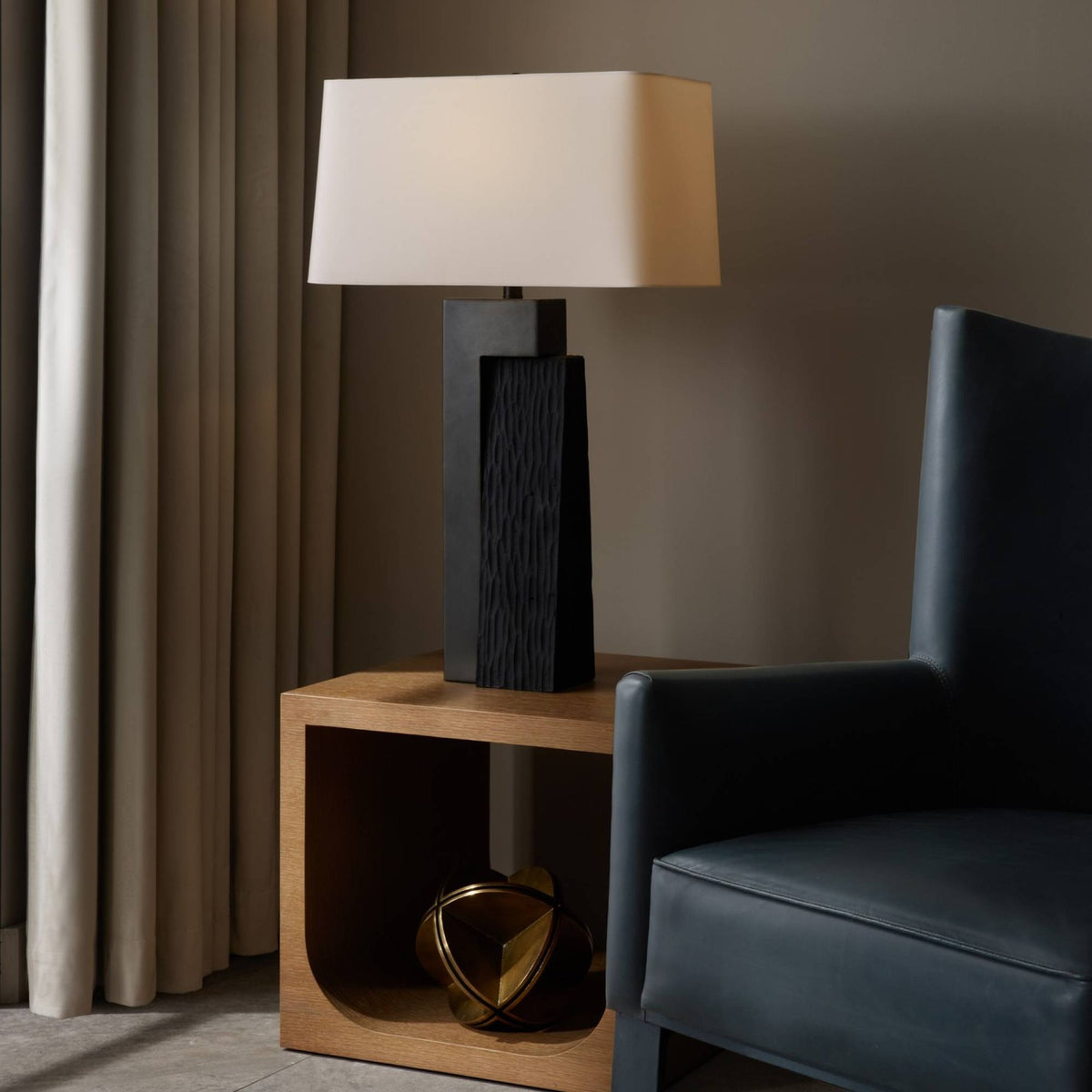 Briarwood Table Lamp PTC17-429 room scene
