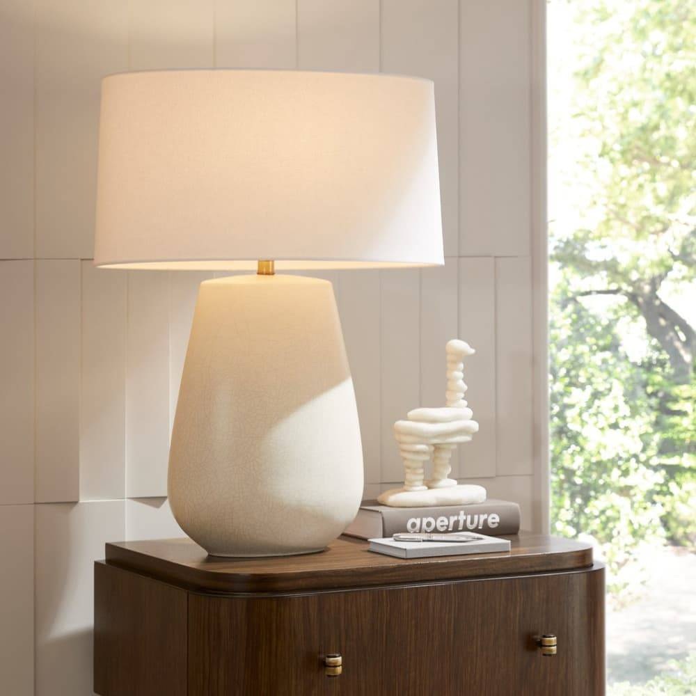 Deagan Table Lamp PTC62-943 room scene