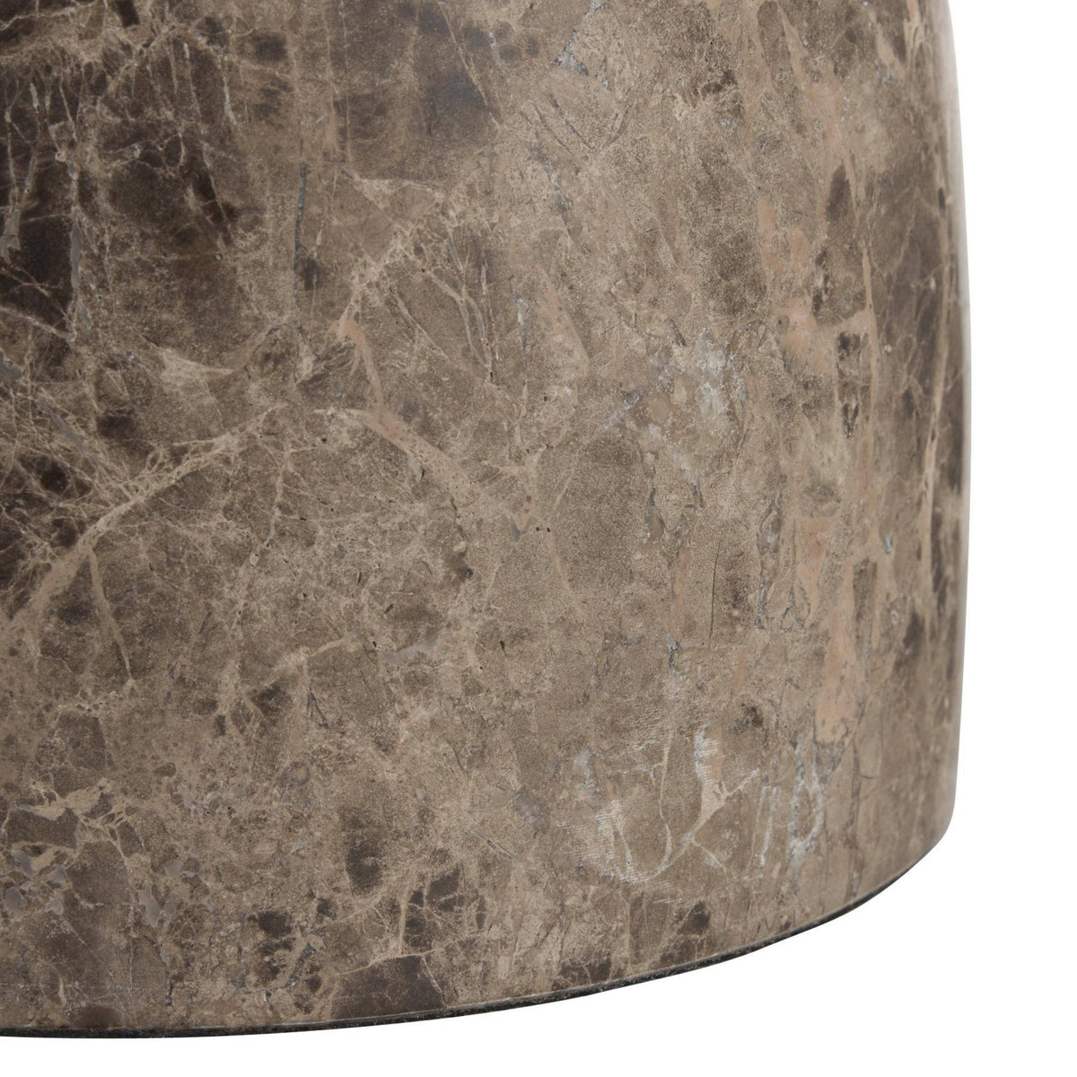 Bridgeport Table Lamp PTC79-SH027 detail view