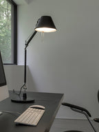 Parete Table Lamp