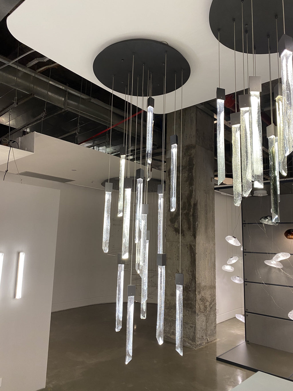 Modern Ash Black Round / rectangle Crystal Sticks Chandelier for Dining Room / living Room / staircase