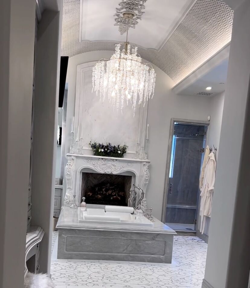 Light Luxury Silver Flower Branch Chandelier with Icicle Details