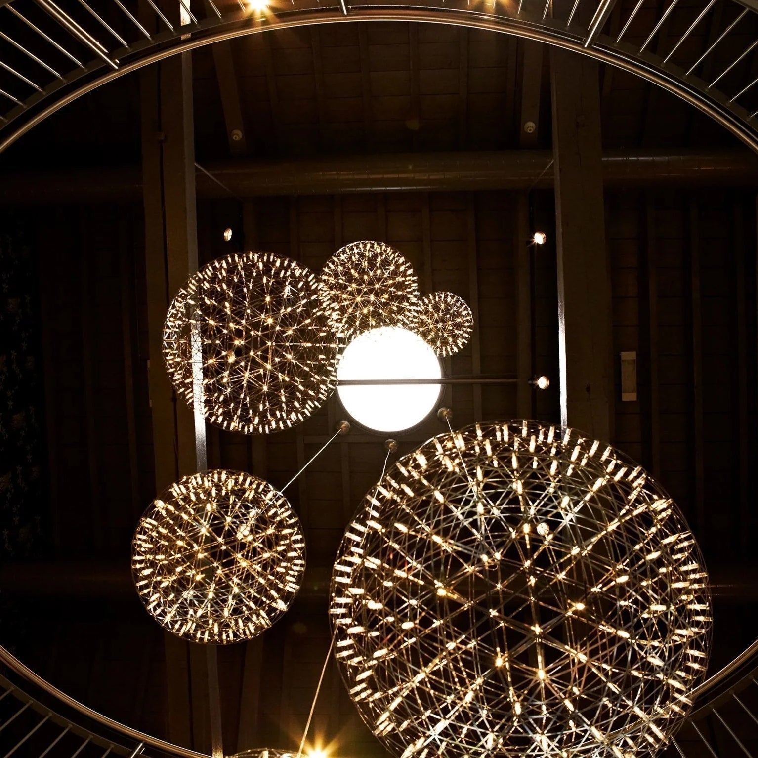 Raimond Pendant Light