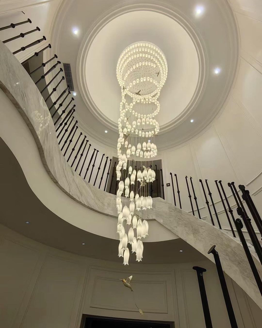 Elegant Flower Chandelier for Foyer / Staircase
