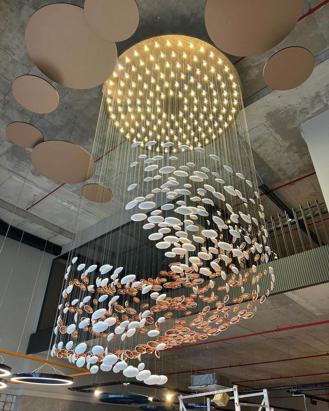 Modern Artistic Unique Golden Dragon Egg Pendant Ceiling Light for Staircase / Sales Center / Hotel