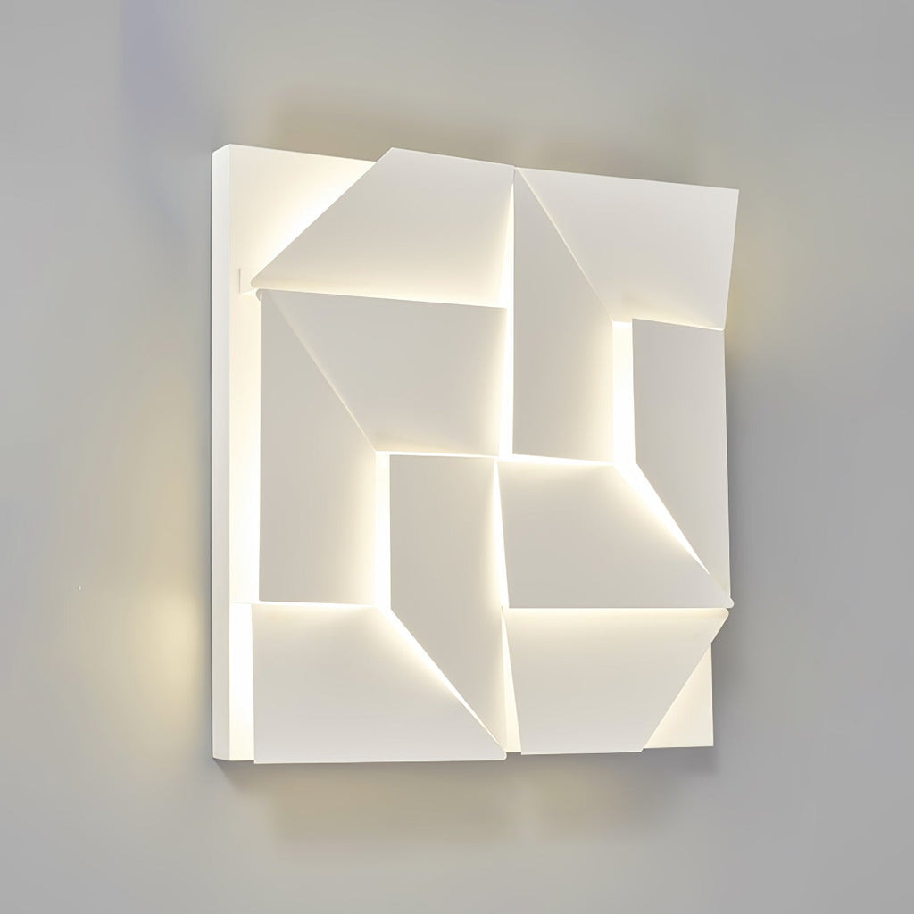 Shadows Grand Plug-in Sconce
