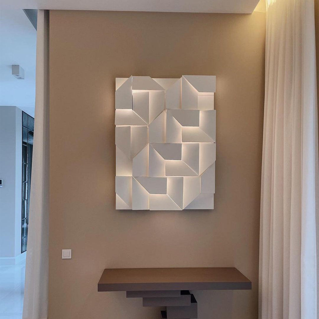 Shadows Grand Plug-in Sconce