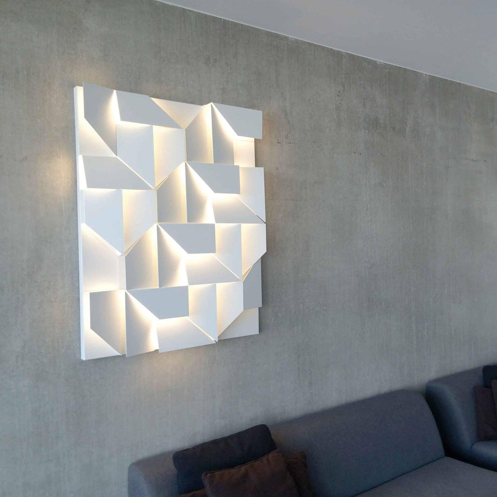 Shadows Grand Plug-in Sconce