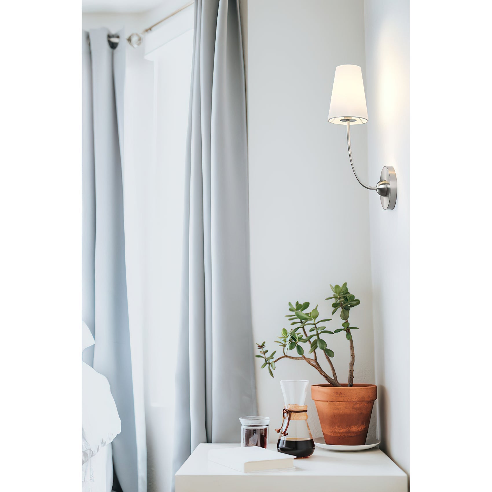 Shannon Wall Lamp