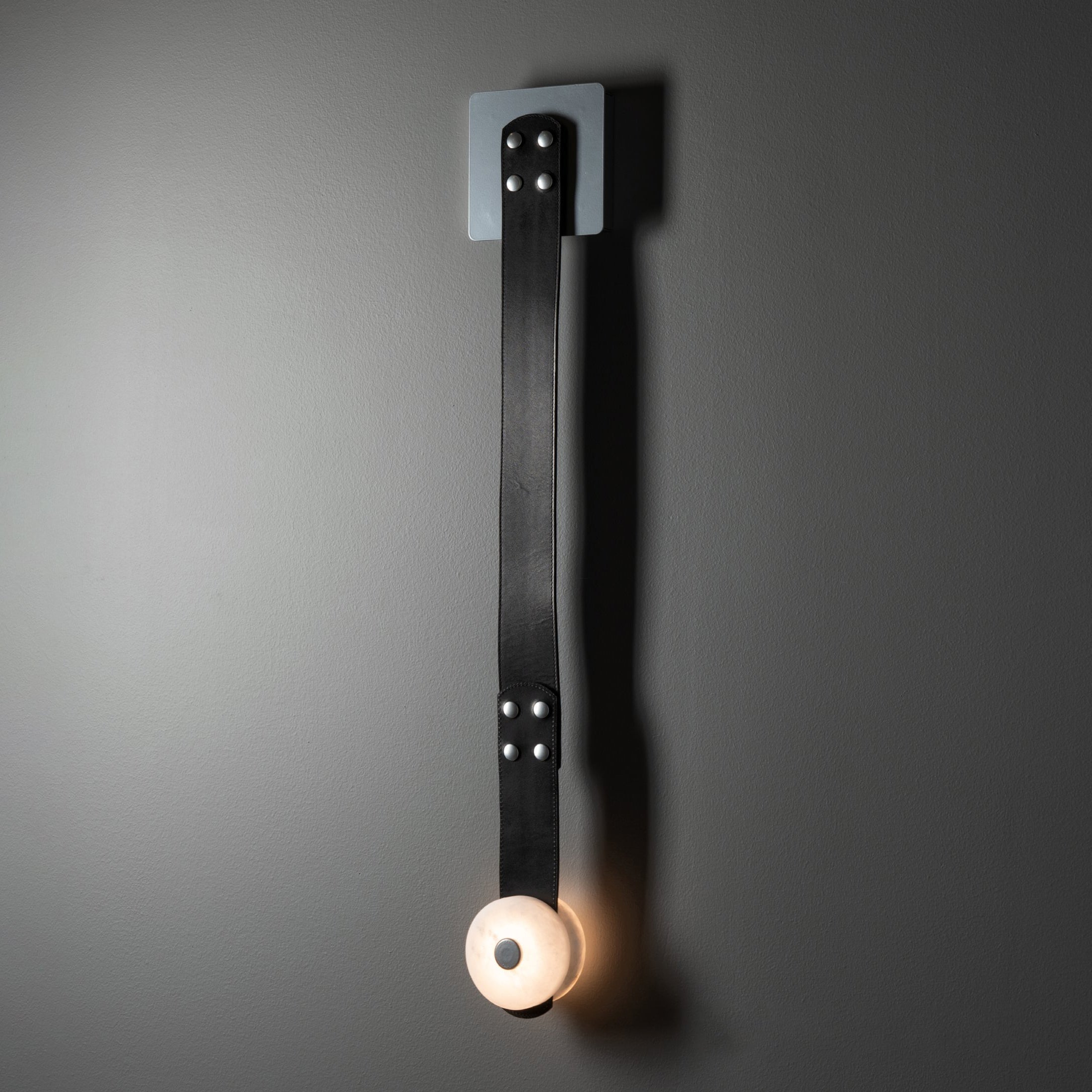 Snaps LED Sconce