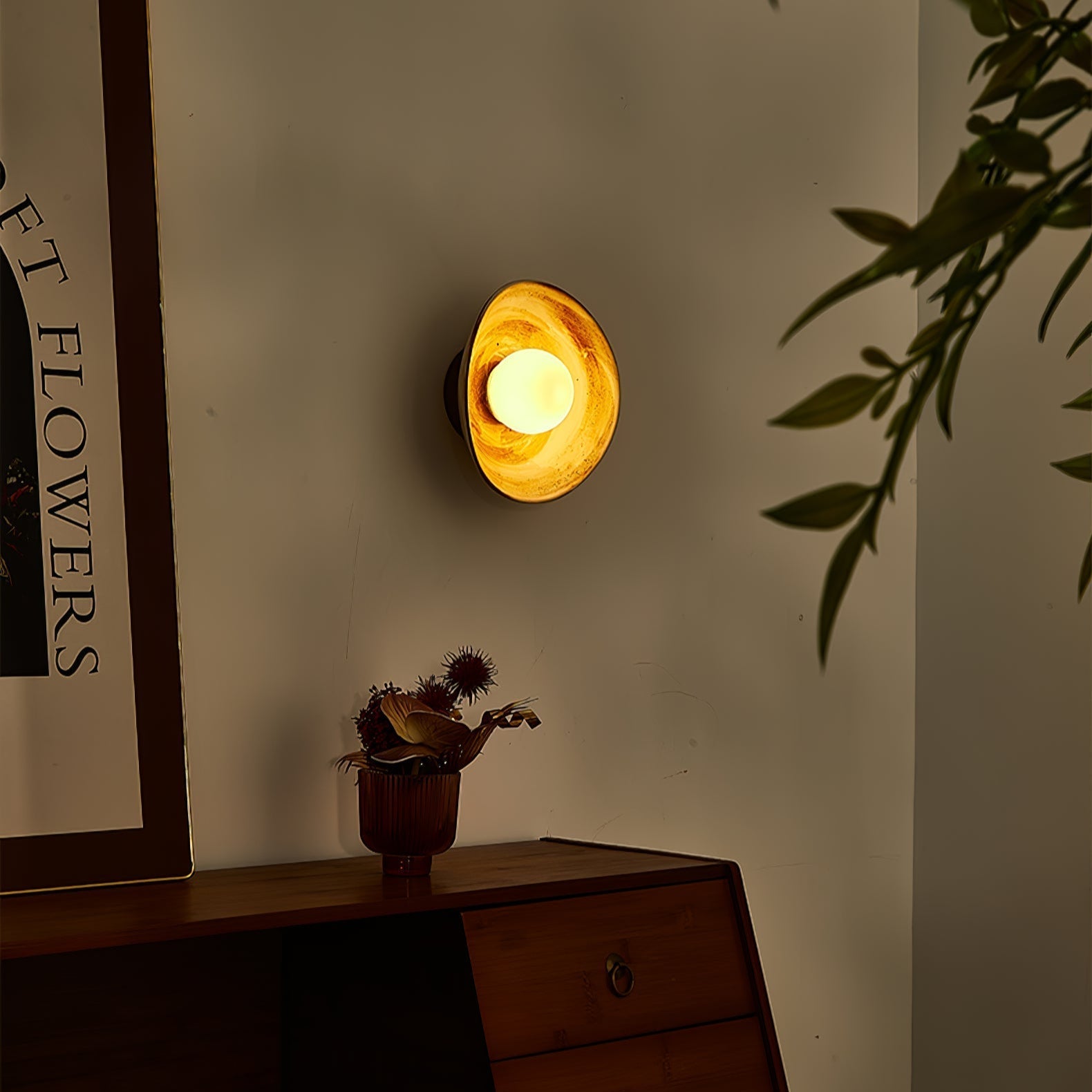 Solune Wall Light