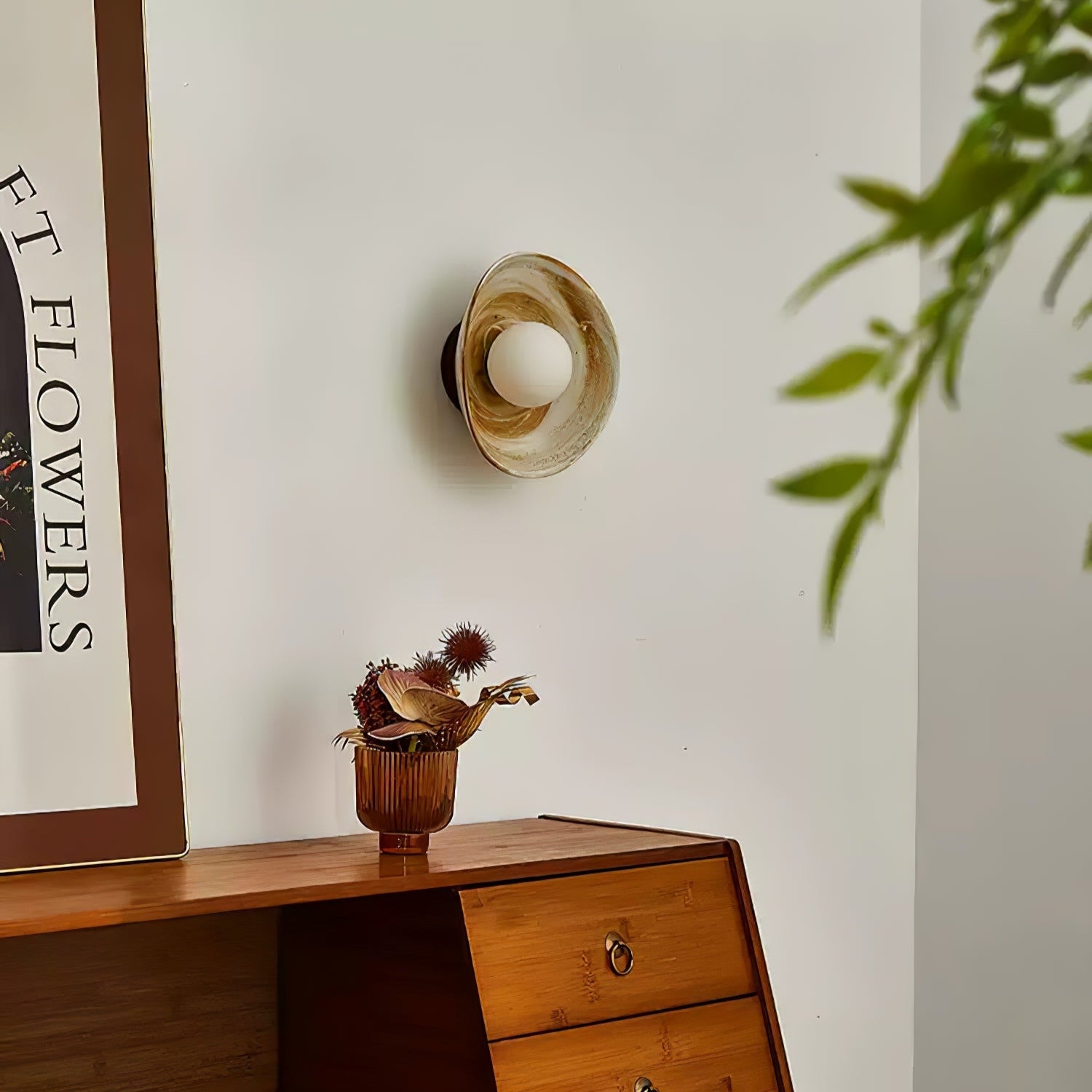 Solune Wall Light