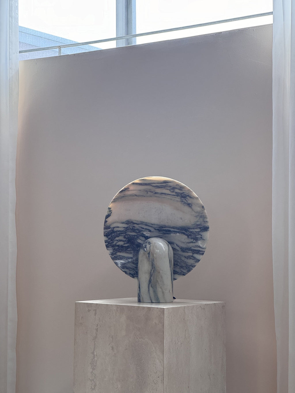 Surface Table Lamp