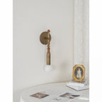 Toam Wall Lamp