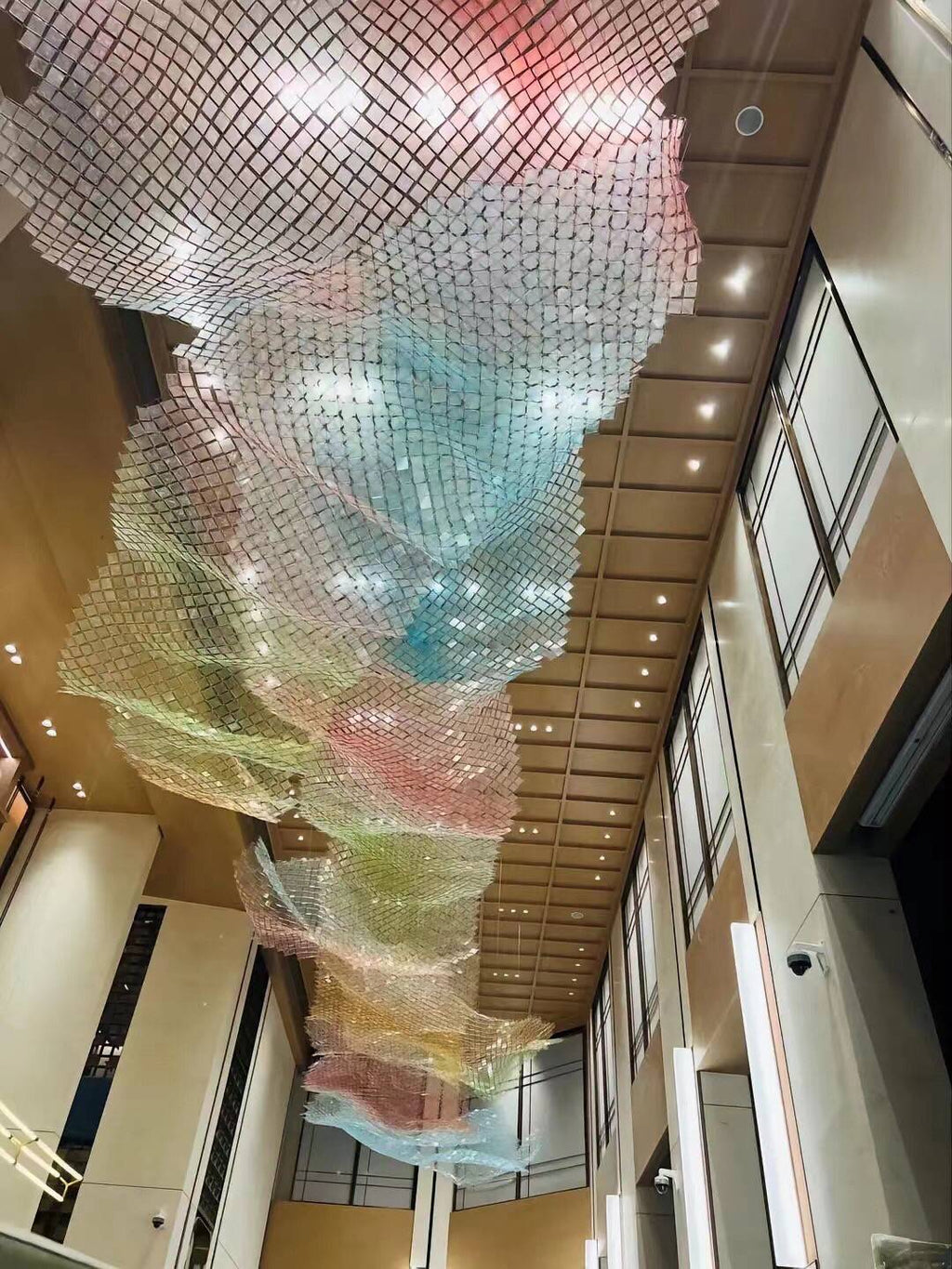 Acrylic Colorful Ceiling Chandelier with Adjustable Wire for Hotel Restaurant Villa