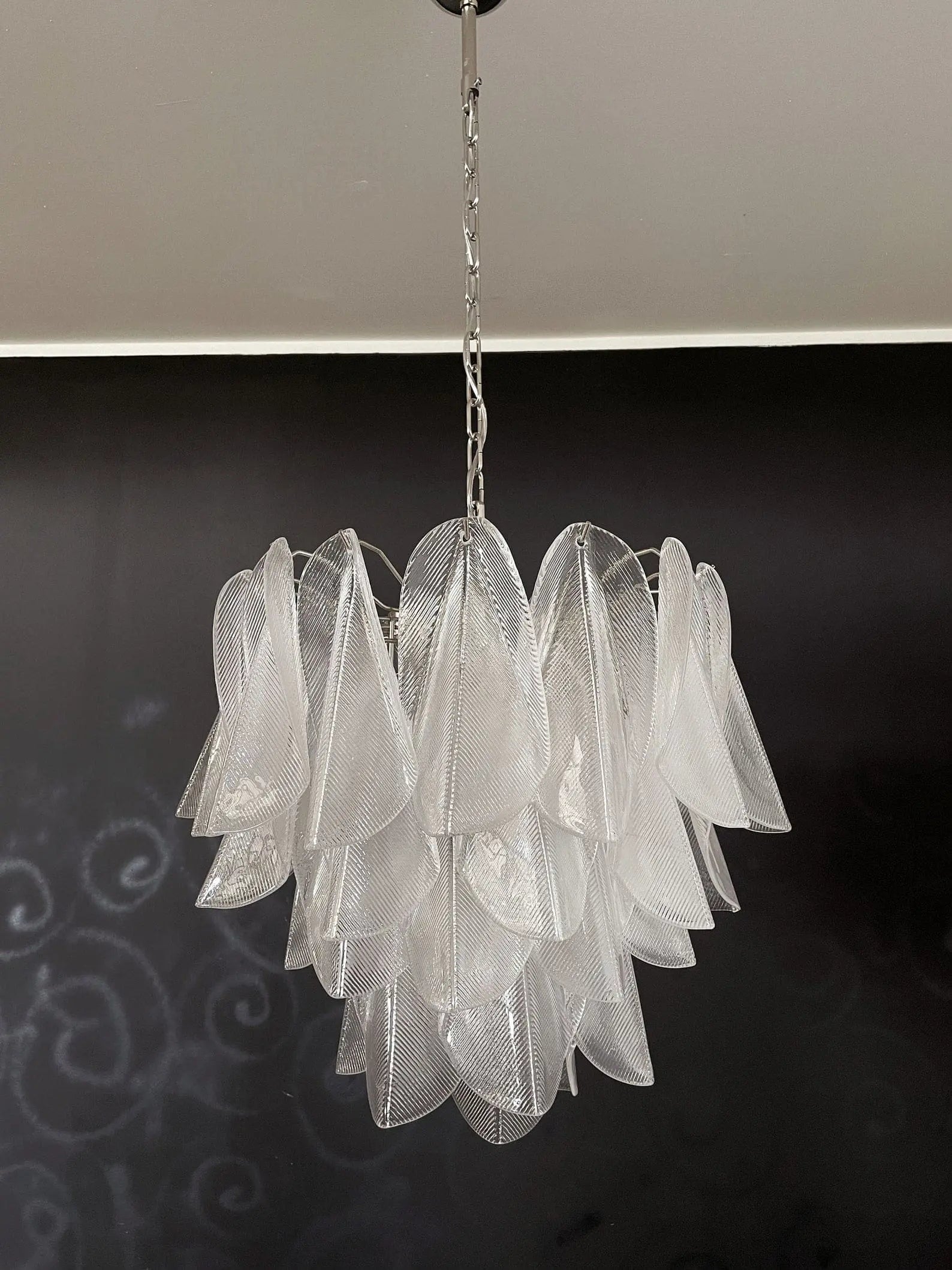Murano Chandelier – Rondini – 41 Glass Leaves – Transparent
