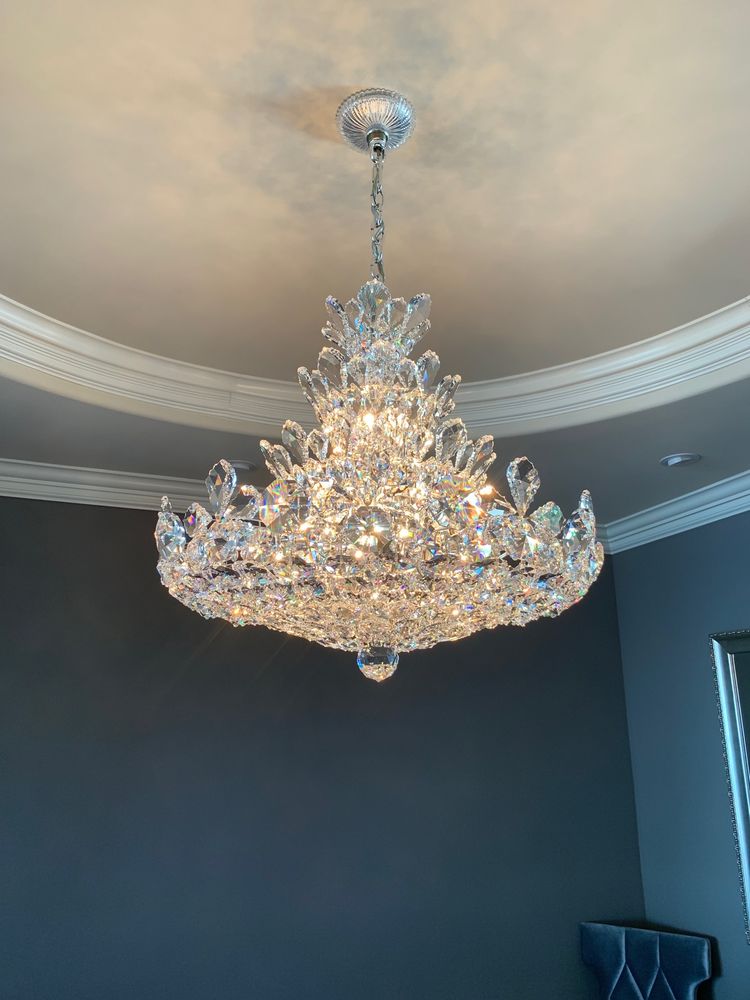 Luxury Empire-Shaped Floral Crystal Chandelier with K9 Crystal Finish for Foyer and Living Room