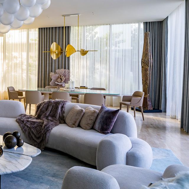 Minimalist Linear Brass Chandelier with High-Quality Finish for Dining Room and Kitchen Island
